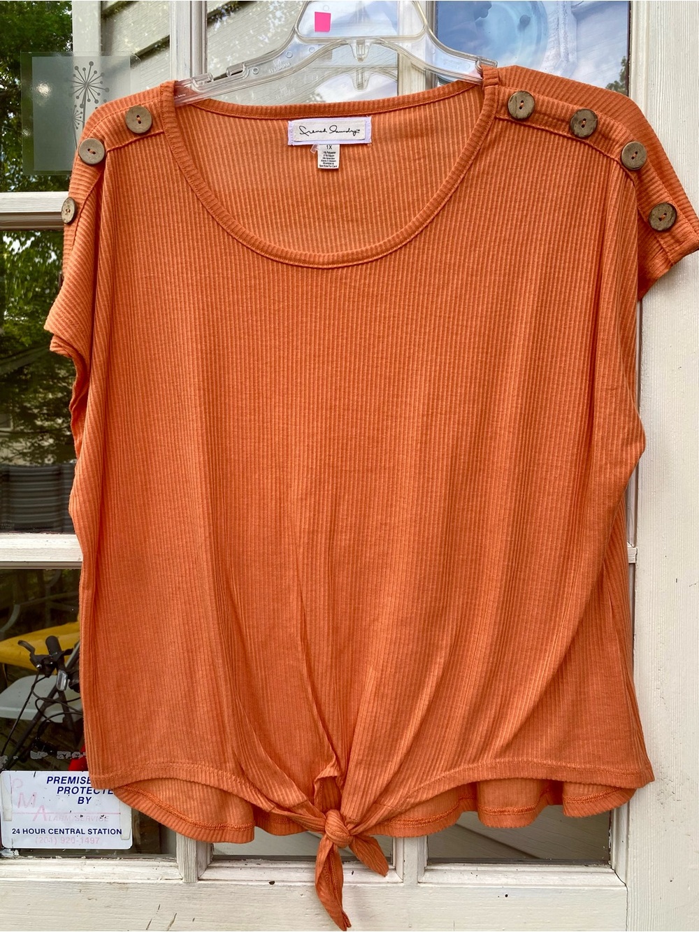 French Laundry Orange Ribbed Button-Shoulder Tie-Front Crop Top